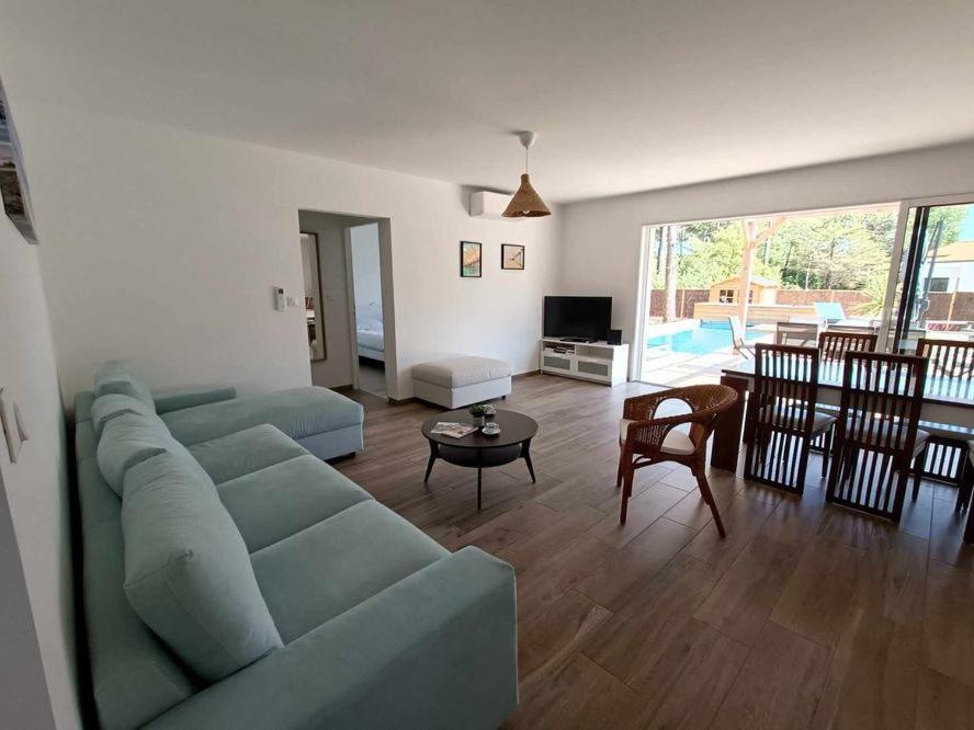 Maison 4 Piscine Chenal Des Dunes Vakantiehuis *
