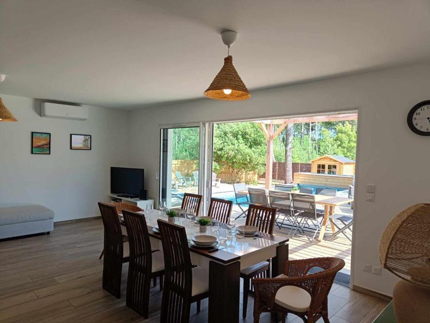 Maison 4 Piscine Chenal Des Dunes Holiday home Saint-Jean-de-Monts